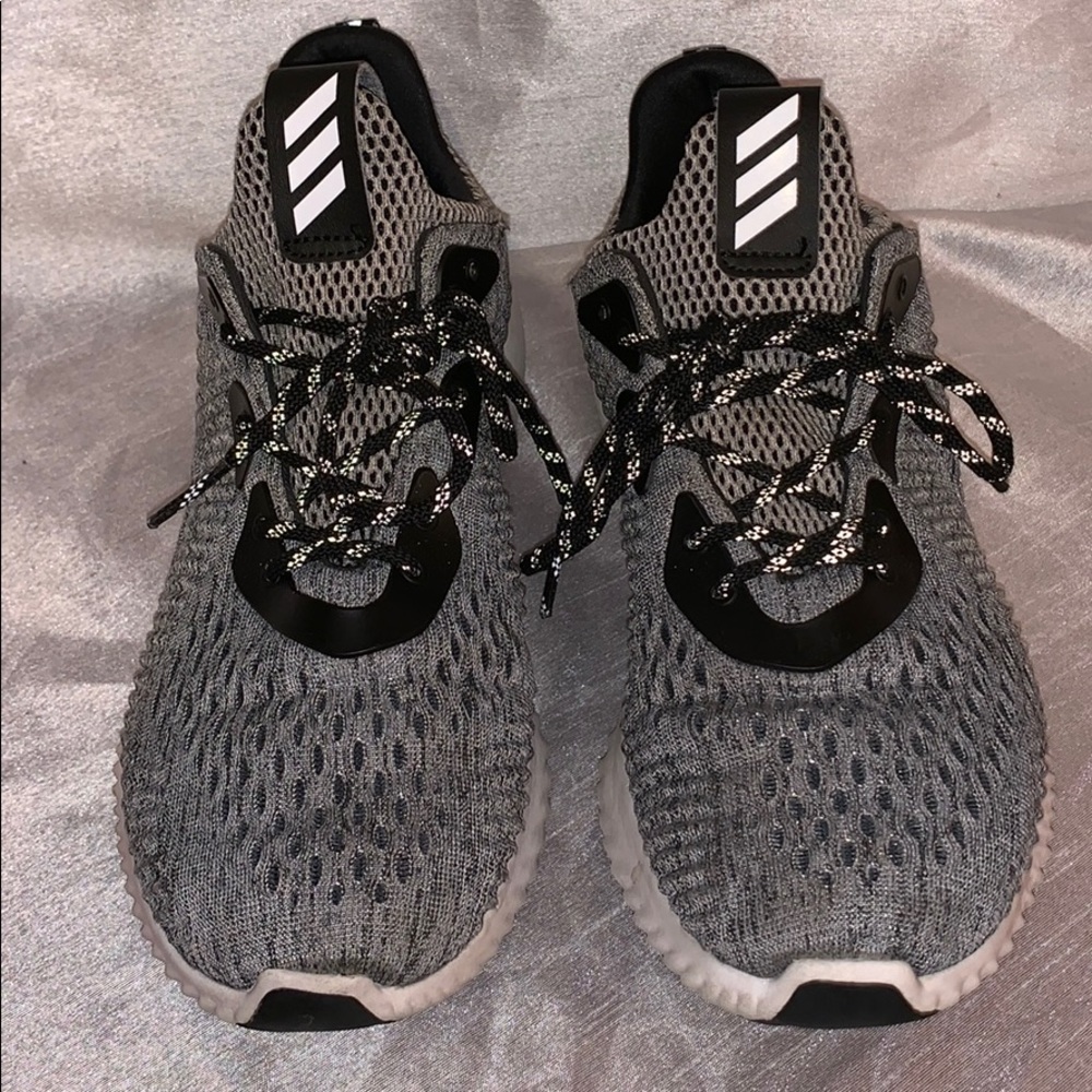 Adidas Alpha Bounce Sz 9 - Picture 2 of 7